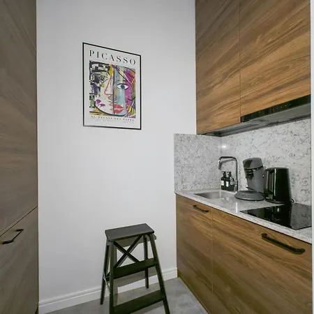 In - Ground Floor Appartement Riga